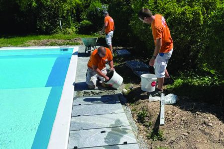 Pool Sanierung mit neuer Umrandung in Granit-2